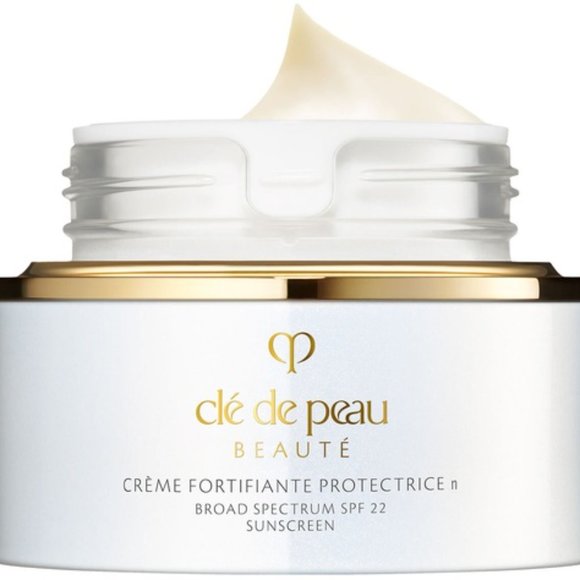 CLE DE PEAU - PROTECTIVE FORTIFYING CREAM - 50ML SEALED CREAM - - Picture 2 of 3